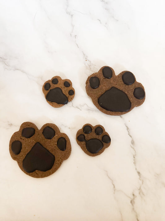 Yogurt/Carob decorated Peanut Butter Paw x 2 (3-4oz)